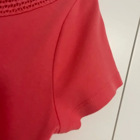 Westport Women Coral Top - Picture 2 of 5